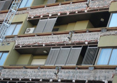 Rehabilitación de fachada en edificio de viviendas (ELCHE).